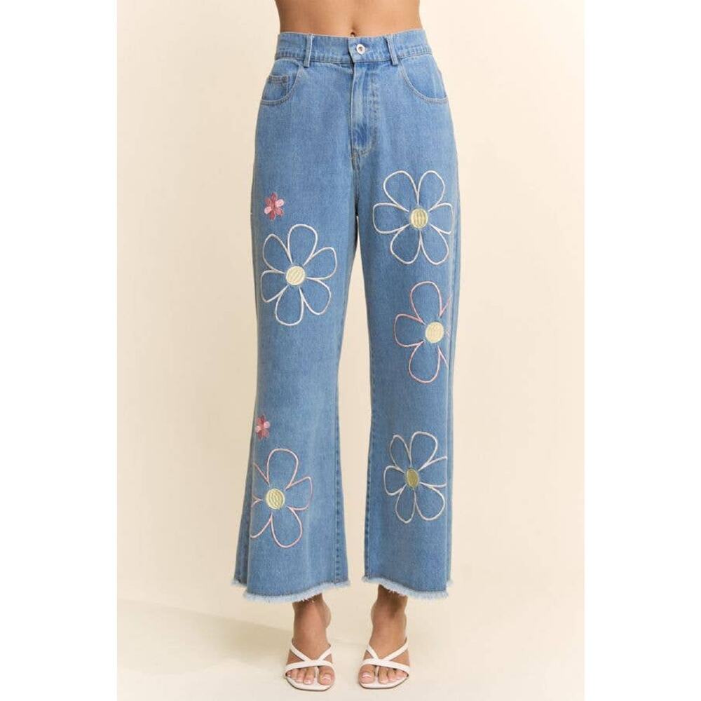 NWT Flower Embroidered Cropped Wide-Leg Denim Pant